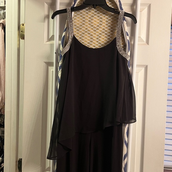 MSK Elegant Black Apparel - Picture 3 of 7